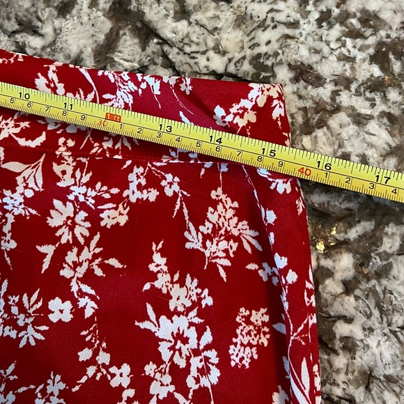 Medium Women’s Juniors Windsor On Vacay Floral Maxi Skirt Beach Boho Buttons - Picture 11 of 15